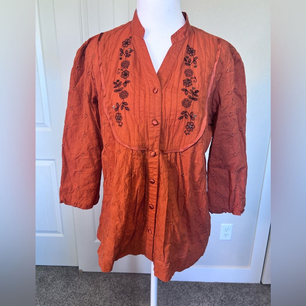 Art And Soul Mandarin Collar Pin-tuck Embroidered Covered Buttons Boho Floral